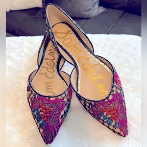 Sam Edelman flowered ladies shoes Size 9 1/2 Excellent Condition